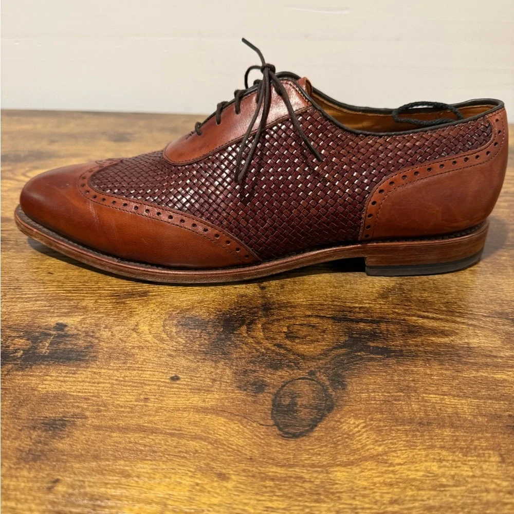 Allen Edmonds men’s wingtips - Picture 6 of 11